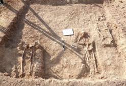 Ankara Savaşı kazılarında kılıç kesiği olan kemikler bulundu