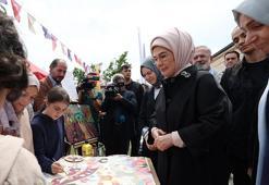 Emine Erdoğan, Şule Yüksel Şenler Kitap ve Kültür Günleri'ni ziyaret etti
