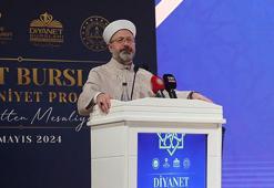 Erbaş: İslam, dünyayı iyileştirmek için gönderilen bir ilaçtır