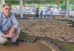 Belediye işçisinin 21 yılda hazırladığı Sur ilçesinin maketi, turistler için harita görevi görüyor