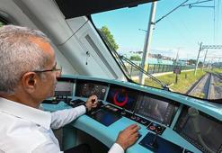 Bakan Uraloğlu: Milli elektrikli tren seti 1 yılda 575 bin yolcu taşıdı