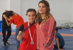 Eğlenmek amacıyla başladığı güreşte Avrupa 3’üncüsü oldu