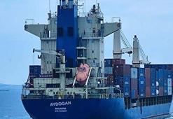 Çanakkale Boğazı'nda arızalanan gemi Karanlık Liman’a demirletildi