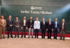 YEE Başkanı Ateş, Mısırlı Türkologlar ile bir araya geldi