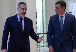 Bakan Fidan, İspanya Başbakanı Sanchez ile bir araya geldi