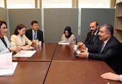 Bakan Koca, Cenevre'de mevkidaşları ile görüştü