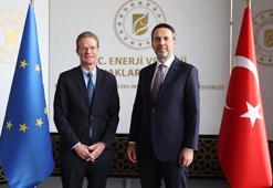 Bakan Bayraktar'dan büyükelçilere yatırım çağrısı