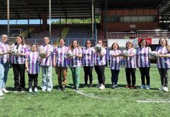 Kadın gazetecilerden kadın futbol takımına destek cağrısı