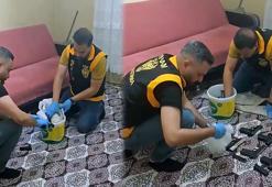 Evinde, çekyatın altında kovaya gizlenmiş 8 tabanca ele geçirilen şüpheli: Silaha merakım vardı