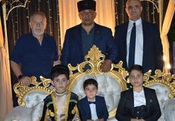 40 yıl önce tanıştığı Azerbaycanlı eski başsavcı, Mardin’e gelip oğlunun kirvesi oldu