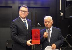 Romanya’da Yunus Emre Enstitüsüne ‘Türk Diline ve Kültürüne Hizmet Özel Ödülü’ verildi