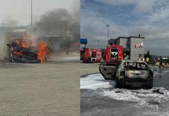 Pendik Kuzey Marmara Otoyolu'nda otomobil alev alev yandı