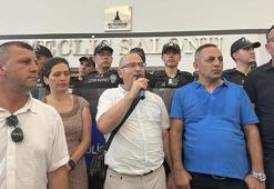 İzmir Büyükşehir Belediyesi'nde memurlar iş bıraktı