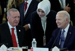 Cumhurbaşkanı Erdoğan, G7’de liderle sohbet etti