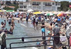 Silivri'de sıcaktan bunalanlar sahillere akın etti