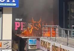 Avcılar'da pet shopta yangın