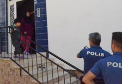 Kiracının çocukları evi yaktı, çıkan arbedede polis biber gazıyla müdahale etti