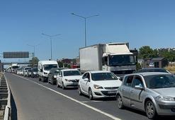 Tekirdağ'da bayram dönüşü trafiği başladı