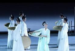 Çin’in kültürel mirasına saygı niteliği taşıyan ‘Şiirsel Dans Draması’ Türkiye’de ilk kez sahnelendi