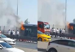 Esenyurt'ta metrobüste yangın