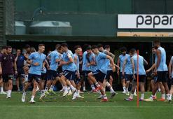 Trabzonspor'da yeni transferler Barisic ve Lundstram antrenmana çıktı