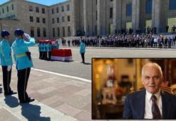 Yaşamını yitiren eski Dışişleri Bakanı Yakış için Meclis'te tören