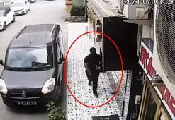 Silah zoruyla gasbettiği araçla kuyumcu soymaya giden şüpheli, 20 kilometrelik takiple yakalandı