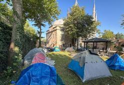 Edirne'de otellerde yer bulamayan güreşseverler, çadırlarda kaldı