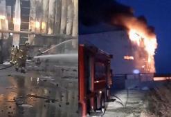 Silivri'de fabrika yangını; alevler itfaiyenin çalışması ile söndürüldü