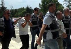 19 yıl önce işlenen cinayette 2 şüpheli daha yakalandı; tutuklananlardan 1'i adliyenin 2'nci katından atlayıp öldü