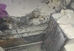 Prizde takılı şarj aleti evi yaktı