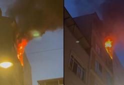 Silivri'de patlayan buzdolabı motoru evi yaktı; yaşlı kadın ile kızı mahsur kaldı