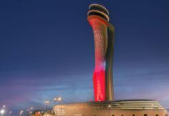 İstanbul Havalimanı Kulesi kırmızı beyaza büründü