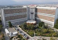 Malzeme alınamadığı için ameliyatların iptal edildiği üniversite hastanesi, borçlarını sıfırladı