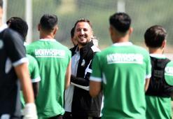 Konyaspor Teknik Direktörü Ali Çamdalı: Karakterli bir takım yaratmaya çalışıyoruz