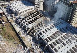 Rönesans davasında tutuklu sanık duruşmada rahatsızlanınca hastaneye kaldırıldı