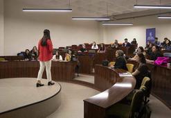 Lisans mezunlarının yüzde 75,6'sı istihdamda