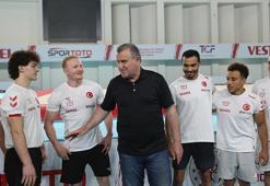 Bakan Bak: "Çalışmalarımızın karşılığını alacağımıza inanıyorum"