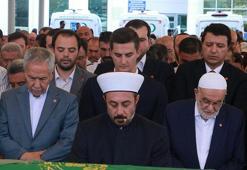 Karamollaoğlu'nun annesi son yolculuğuna uğurlandı