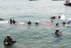 Beşiktaş'ta Kıbrıs Barış Harekatı'nın 50'nci yılı için daldılar