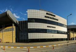 Batman Havalimanı’nda polis memuru kazara meslektaşını vurdu