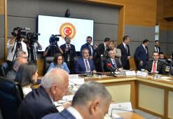 Dışişleri Komisyonu Başkanı Oktay: Netanyahu'nun ABD'de onur konuğu olarak ağırlanması insanlık adına utançtır