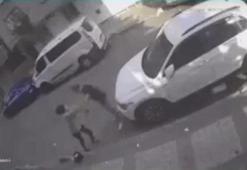 Bağcılar'da 1 ay önce öldürmekle tehdit ettiği eski eşini sokak ortasında silahla vurdu