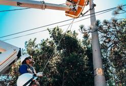 Toroslar EDAŞ Adana’da sıcaklıklara karşı çalışmalarını sürdürüyor