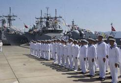 TCG Kuşadası ve TCG Kumkale, Katar'da görev yapacak