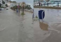 Mudanya'da sağanak, sahil yolunu göle çevirdi
