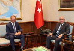 Bakan Güler, ABD'nin Ankara Büyükelçisi Flake'i kabul etti