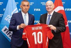 TFF Başkanı Hacıosmanoğlu, Paris'te FIFA Başkanı Infantino ile görüştü