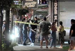 Sultangazi'de kuaför salonuna iki gün arayla 2 saldırı; silahla ateş açıp, patlayıcı madde attılar