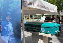 Boynuna salıncak ipi dolanan çocuk, hayatını kaybetti